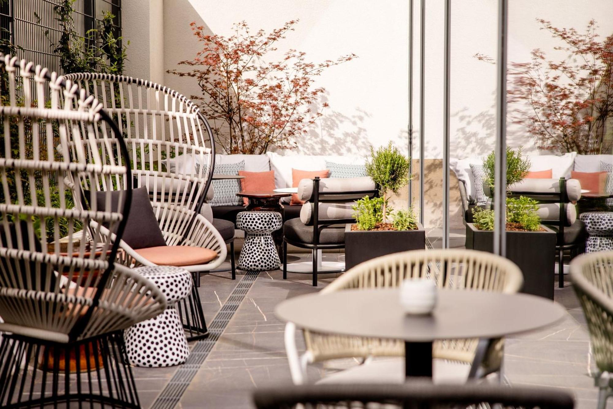 Motel One Karlsruhe Exterior foto